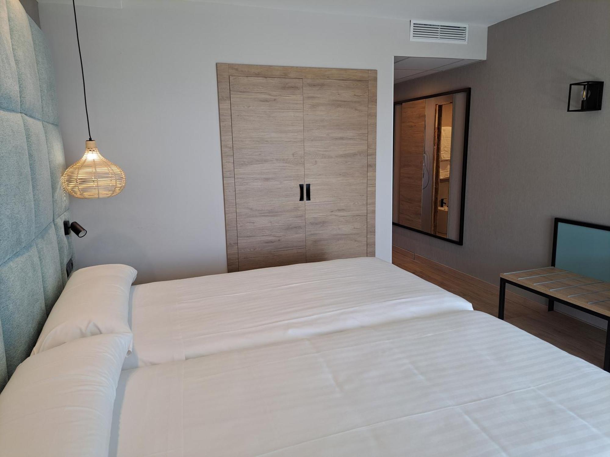 Hotel Maya Alicante Ngoại thất bức ảnh