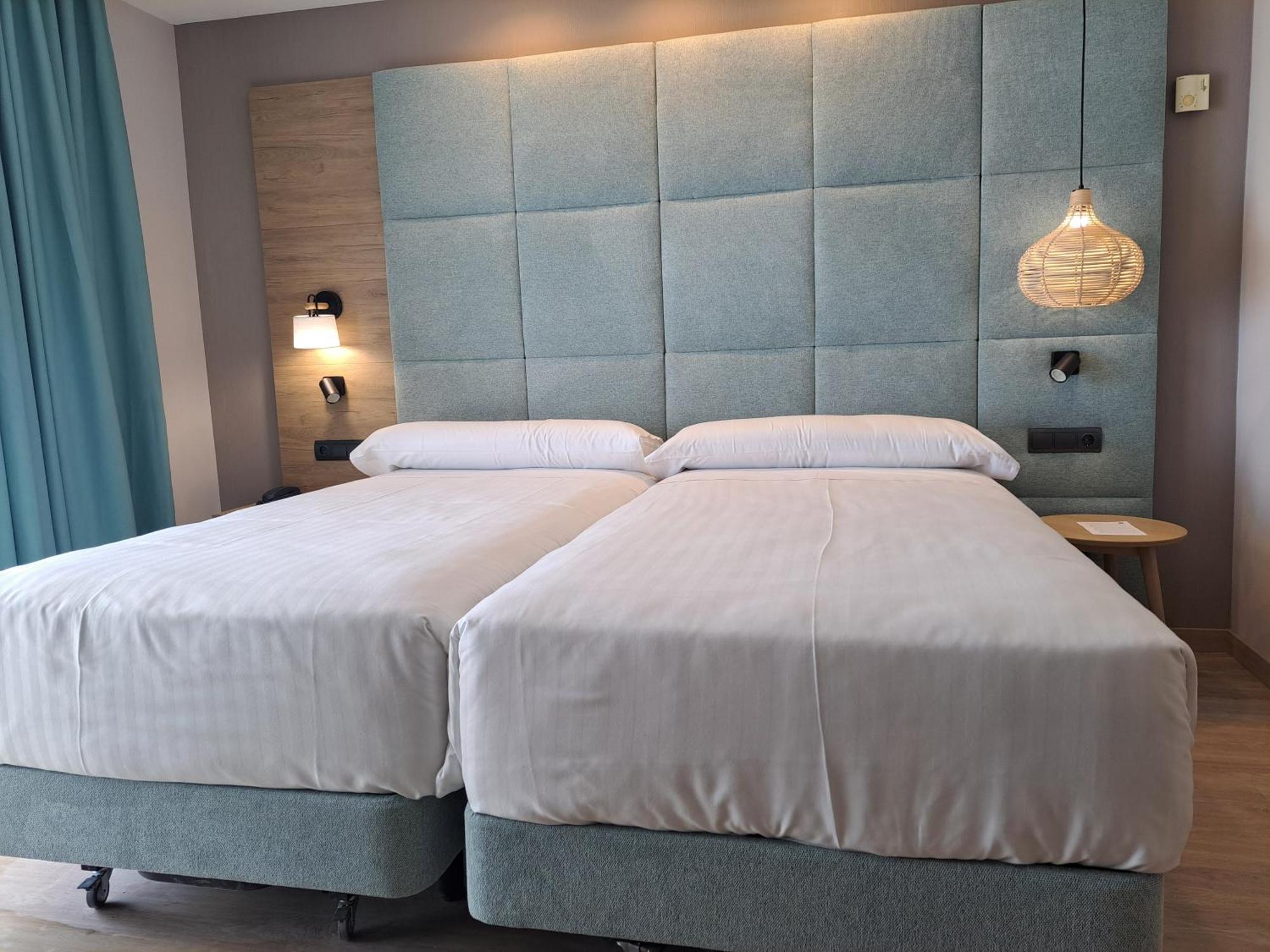 Hotel Maya Alicante Ngoại thất bức ảnh