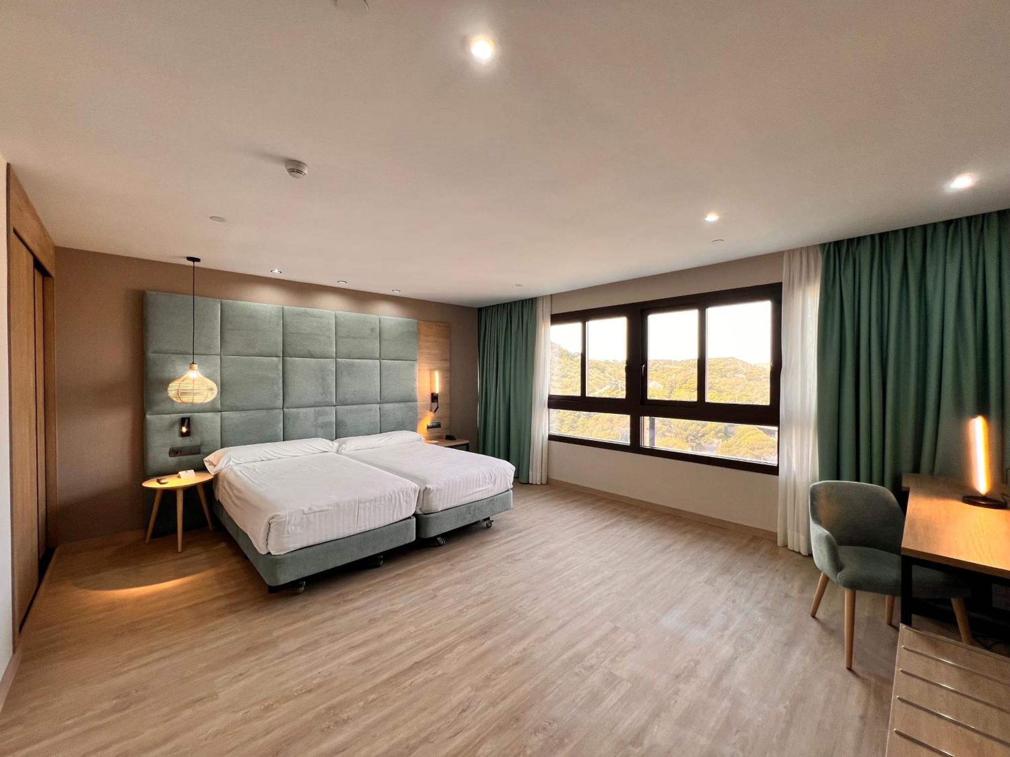 Hotel Maya Alicante Ngoại thất bức ảnh
